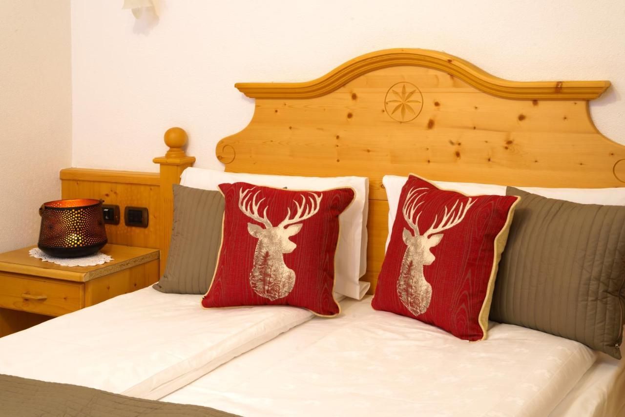 Hotel Il Caminetto Sport Canazei Luaran gambar
