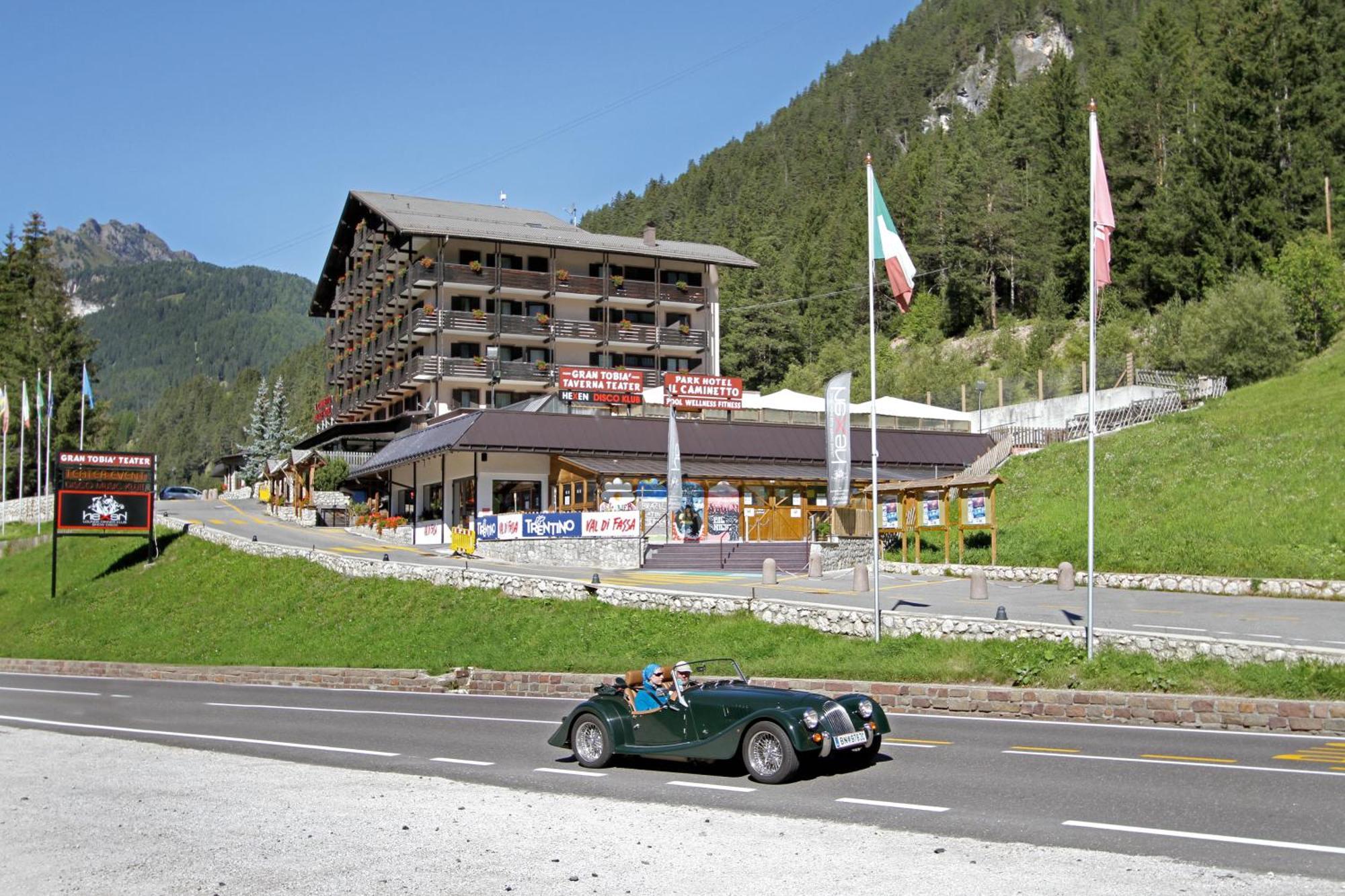 Hotel Il Caminetto Sport Canazei Luaran gambar