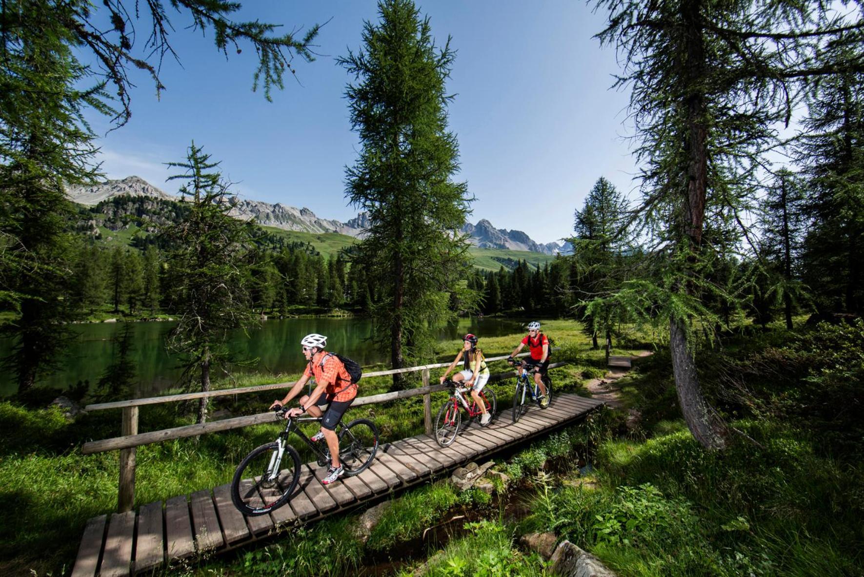 Hotel Il Caminetto Sport Canazei Luaran gambar