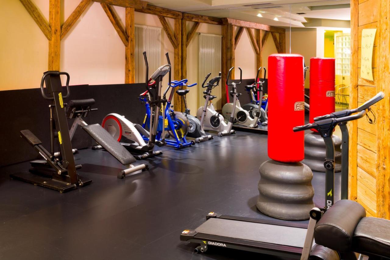 Hotel Il Caminetto Sport Canazei Luaran gambar